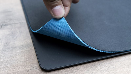 Những tiêu chí quan trọng khi chọn lót chuột chơi game FPS